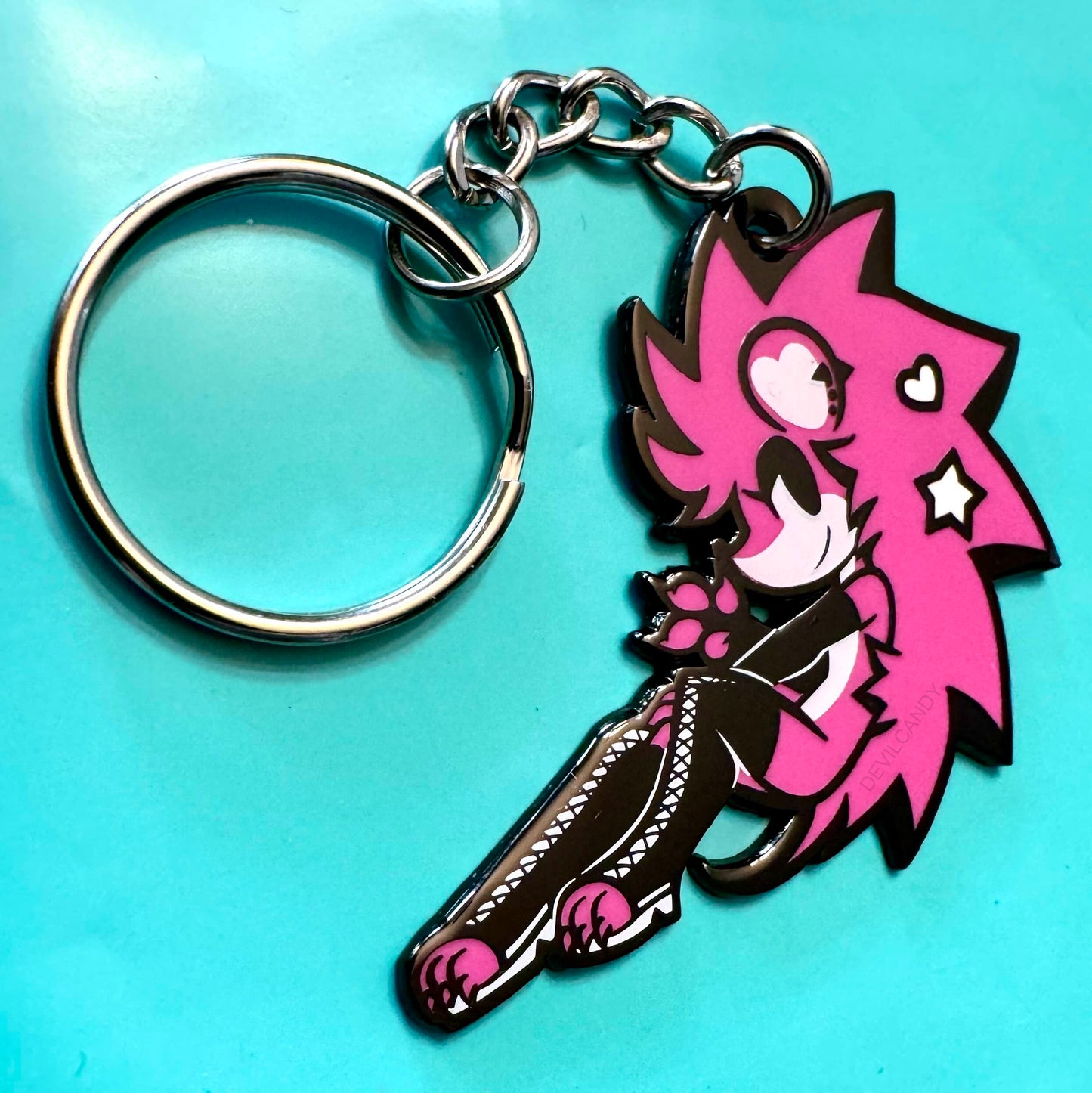 Quinn Metal Enamel Keychain